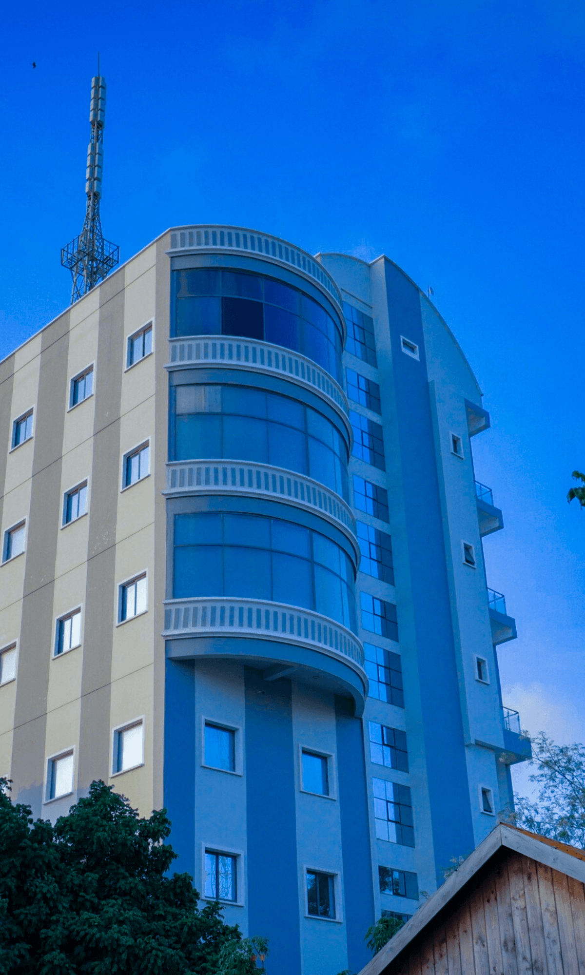 AstaanConnect building